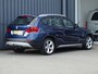 BMW X1 sDrive18i Executive | Bluetooth | Stoelverwarming | 18"
