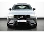 Volvo XC60 2.0 T6 Plug-in hybrid AWD Plus Dark | Harman Kardon | Panoramadak | Sportstoelen | Trekhaak | Keyless | Elek stoelen