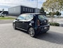 Volkswagen Up! 1.0 BMT take up! Lichtmetalen Velgen/ Airco/ Weinig KMS/ All Season/Winter Banden