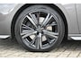 Peugeot 308 SW 1.6 Plug-in Hybrid 180 GT Pack Business 180pk Automaat | Schuif-/Kanteldak | Afn. Trekhaak | AGR-Stoelen | Adaptive Cruise | Stoelverwarming | Elektr. Stoelen | Lane-Assist | !!