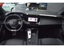Peugeot 308 SW 1.6 Plug-in Hybrid 180 GT Pack Business 180pk Automaat | Schuif-/Kanteldak | Afn. Trekhaak | AGR-Stoelen | Adaptive Cruise | Stoelverwarming | Elektr. Stoelen | Lane-Assist | !!