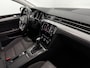 Volkswagen Passat Variant 1.5 TSI Comfort Business Clima, Navi, Parkeersensoren, Keyless start, Cruise control, A start stop, Lichtmetalen velgen