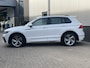 Volkswagen Tiguan 1.5 TSI R-Line AUTOMAAT / LED / NAVI / ELECT. KLEP / RIJKLAAR