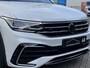 Volkswagen Tiguan 1.5 TSI R-Line AUTOMAAT / LED / NAVI / ELECT. KLEP / RIJKLAAR
