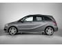 Mercedes-Benz B-klasse B 220 Automaat 4MATIC AMG Line | Ambition Pakket | Panoramadak | Comand Online | LED | Parktronic | Camera | Spiegelpakket | Zitcomfortpakket | Licht en Zichtpakket