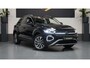 Volkswagen T-Roc 1.5 TSI Style AUTOMAAT-CAMERAFULL LED-KEYLESS-LEDER-MEMORY-PANORAMA-STOELVERWARMING-VIRTUEEL