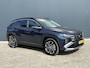 Hyundai Tucson 1.6 T-GDI HEV Premium / Leder / 360 Camera / Stoel- & Stuurverwarming / Stoelverkoeling / Navigatie / Adaptive Cruise Control / Climate Control / Snel Leverbaar! /