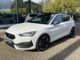 CUPRA Leon 1.4 e-Hybrid DSG Performance 204 PK / Panorama dak / Sport stoelen / 18'' LMV / Stoel verwarming / Achteruitrij camera / Carplay