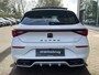 CUPRA Leon 1.4 e-Hybrid DSG Performance 204 PK / Panorama dak / Sport stoelen / 18'' LMV / Stoel verwarming / Achteruitrij camera / Carplay
