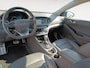 Hyundai Ioniq 1.6 GDi Premium Navigatiesysteem | Stoelverwarmining | LM Velgen