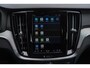 Volvo V60 2.0 T6 Plug-in hybrid AWD Plus Dark | 2000 kg trekgewicht | Elektrische stoelen met geheugen | Harman/Kardon Audio | Stoel & Stuurverwarming | Dodehoeksensoren | adaptieve cruise controle |