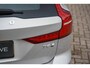 Volvo V60 2.0 T6 Plug-in hybrid AWD Plus Dark | 2000 kg trekgewicht | Elektrische stoelen met geheugen | Harman/Kardon Audio | Stoel & Stuurverwarming | Dodehoeksensoren | adaptieve cruise controle |