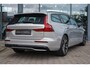 Volvo V60 2.0 T6 Plug-in hybrid AWD Plus Dark | 2000 kg trekgewicht | Elektrische stoelen met geheugen | Harman/Kardon Audio | Stoel & Stuurverwarming | Dodehoeksensoren | adaptieve cruise controle |