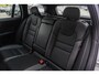 Volvo V60 2.0 T6 Plug-in hybrid AWD Plus Dark | 2000 kg trekgewicht | Elektrische stoelen met geheugen | Harman/Kardon Audio | Stoel & Stuurverwarming | Dodehoeksensoren | adaptieve cruise controle |