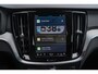 Volvo V60 2.0 T6 Plug-in hybrid AWD Plus Dark | 2000 kg trekgewicht | Elektrische stoelen met geheugen | Harman/Kardon Audio | Stoel & Stuurverwarming | Dodehoeksensoren | adaptieve cruise controle |