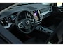 Volvo XC60 2.0 T6 Plug-in hybrid AWD Ultra Dark | Head-Up | Harman Kardon | 360° Camera | Trekhaak | Elek stoelen | Panoramadak