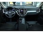 Volvo XC60 2.0 T6 Plug-in hybrid AWD Ultra Dark | Head-Up | Harman Kardon | 360° Camera | Trekhaak | Elek stoelen | Panoramadak