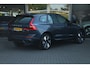 Volvo XC60 2.0 T6 Plug-in hybrid AWD Ultra Dark | Head-Up | Harman Kardon | 360° Camera | Trekhaak | Elek stoelen | Panoramadak
