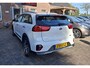 Kia Niro 1.6 GDi Hybrid DynamicLine. 1ste eig, navi, camera, cruise, leder, LED etc. Dealer onderhouden, prijs inclusief beurt.