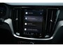 Volvo V60 2.0 T6 Plug-in hybrid AWD Plus Dark | Harman Kardon | Sportstoelen | 360° Camera | Trekhaak | Elek stoelen met geheugen | Adaptive Cruise | BLIS