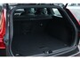 Volvo V60 2.0 T6 Plug-in hybrid AWD Plus Dark | Harman Kardon | Sportstoelen | 360° Camera | Trekhaak | Elek stoelen met geheugen | Adaptive Cruise | BLIS