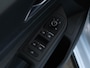 Volkswagen Golf R-Line 1.5 eTSI 150 PK DSG | LED | Panoramadak | Achteruitrijcamera | Navigatie Via Smartphone | Stoel & Stuurwielverwarming |