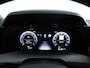 Volkswagen Golf R-Line 1.5 eTSI 150 PK DSG | LED | Panoramadak | Achteruitrijcamera | Navigatie Via Smartphone | Stoel & Stuurwielverwarming |