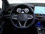 Volkswagen Golf R-Line 1.5 eTSI 150 PK DSG | LED | Panoramadak | Achteruitrijcamera | Navigatie Via Smartphone | Stoel & Stuurwielverwarming |
