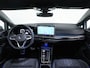 Volkswagen Golf R-Line 1.5 eTSI 150 PK DSG | LED | Panoramadak | Achteruitrijcamera | Navigatie Via Smartphone | Stoel & Stuurwielverwarming |