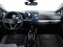 Volkswagen Golf R-Line 1.5 eTSI 150 pk Automaat | LED | Panoramadak | Achteruitrijcamera | Navigatie Via Smartphone | Stoel & Stuurwielverwarming |