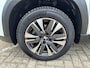 Peugeot 2008 1.2 PureTech Allure | Achterbank in delen neerklapbaar | Apple Carplay/Android Auto|telefoonintegratie premium | Bluetooth telefoonvoorbereiding