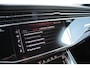 Audi SQ7 4.0 TDI quattro 7p ACC/Head-Up/Bose/Luchtvering/Panodak/Carbon/Apple/Massage/Achterasbesturing/Dealer/Trekhaak/BTW/23"