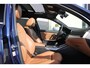 BMW 3-Serie Touring 330i High Executive Edition | Trekhaak | Pano