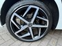 Volkswagen Golf 1.5 TSI Life Panoramadak, 18''Lmv, Winterpakket