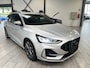 Ford Focus Wagon EcoBoost 155PK Hybrid ST Line | Winter pack | Adapt. Cruise | Camera | Draadloos CarPlay |