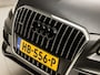 Audi Q5 2.0 TFSI quattro S-Line Sport 225Pk Automaat (PANORAMADAK, 2X S-LINE, NAVIGATIE, LEDER, GETINT GLAS, XENON, TREKHAAK, SPORTSTOELEN, ELEK ACHTERKLEP, PARKEERSENSOREN, NIEUWSTAAT)