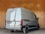 Renault Master T35 2.0 dCi 170PK L2H2 Extra | BPM VRIJ! | 2X SCHUIFDEUR | BLIND SPOT | CAMERA | STOELVERWARMING | TREKHAAK |