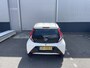 Toyota Aygo 1.0 VVT-i x-play Automaat | All-season Banden