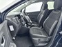Renault Captur 1.2 TCe Intens 120Pk | Navigatie | Climate Control | Parkeersensoren Voor & Achter | Achteruitrijcamera | Panoramadak | Keyless Entry | Privacy Glass | Cruise Control & Snelheidsbegrenzer | Trekhaak |