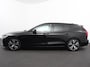 Volvo V60 2.0 B4 R-Design Navigatie Climate control Cruise control adaptive Parkeersensoren Achteruitrijcamera Keyless Navigatie Apple Carplay/ Android Auto
