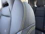 Lynk & Co 01 1.5 More | Nieuw model | Adaptieve Cruise Control | Dodehoekassistent | Panoramadak | Stoel/Stuurverwarming | Harman Kardon Premium Audio Systeem| Apple Carplay/Android Auto | 360 gr. Camera | 15,4 inch middendisplay | Elektrisch schuifkanteldak | 20" LM-velgen |