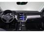 Volvo S90 T5 Momentum - Adaptive Cruise Control - Pilot Assist - BLIS dodehoekassistentie - Elektr. bedienbare best.stoel met geheugen - Lederen bekleding met zittingverlengers - Verwarmbare voorstoelen - Full LED verlichting met actieve bochtenverlichting - Apple® CarPlay - Android Auto - Automatisch dimmende binnen- & buitenspiegels - CD-speler - Parkeersensoren voor & achter - Parkeercamera achter - Verwarmbare voorruit - 18' LMV