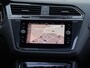 Volkswagen Tiguan 1.5 TSI R-Line | Panoramadak | Camera | Navigatie | Stoel- en Stuurverwarming | Travel Assist |