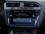 Volkswagen Tiguan 1.5 TSI R-Line | Panoramadak | Camera | Navigatie | Stoel- en Stuurverwarming | Travel Assist |
