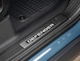 Land Rover Defender 110 2.0 P300e 110 X-Dynamic l 6 Persoons l Schuif- /kantel Pano  l Adapt. Cruise l Black Pack l 360 Camera