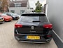 Volkswagen T-Roc 1.5 TSI Style Business / AUTOMAAT / CAMERA / CRUISE CONTR./TREKHAAK/
