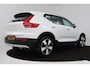 Volvo XC40 2.0 T4 Momentum (TREKHAAK, PANORAMADAK, DIGITALE COCKPIT, CAMERA, NAVIGATIE, ELEKTR STOELEN, PARKEERSENSOREN, NL-AUTO)