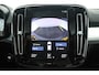 Volvo XC40 2.0 T4 Momentum (TREKHAAK, PANORAMADAK, DIGITALE COCKPIT, CAMERA, NAVIGATIE, ELEKTR STOELEN, PARKEERSENSOREN, NL-AUTO)