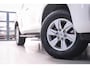 Toyota Land Cruiser 2.7 Dual VVT-i 4WD 160 pk Benzine | Grijs kenteken | Camera | LED | Stoelverwarming | BTW auto |