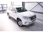 Toyota Land Cruiser 2.7 Dual VVT-i 4WD 160 pk Benzine | Grijs kenteken | Camera | LED | Stoelverwarming | BTW auto |